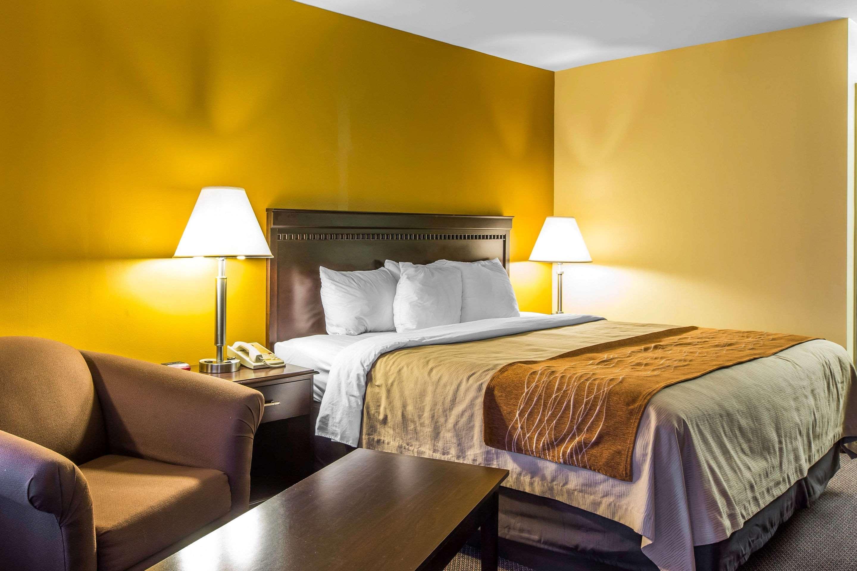 Hotel Clarion Pointe I-75