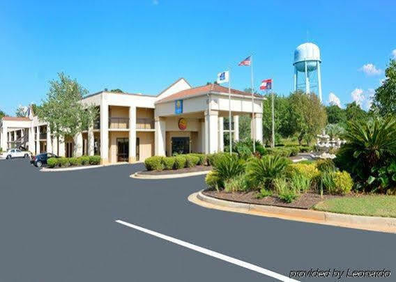 Clarion Pointe I-75 Hotel Forsyth
